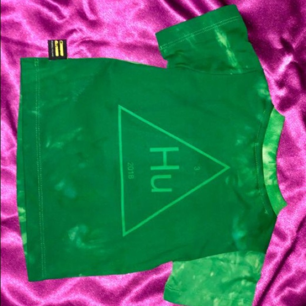Mini green tee